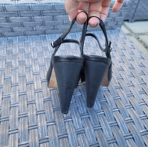 REPORT, Black Marlowe Peep Toe Slingback Heels, Size 6 - Picture 4 of 8